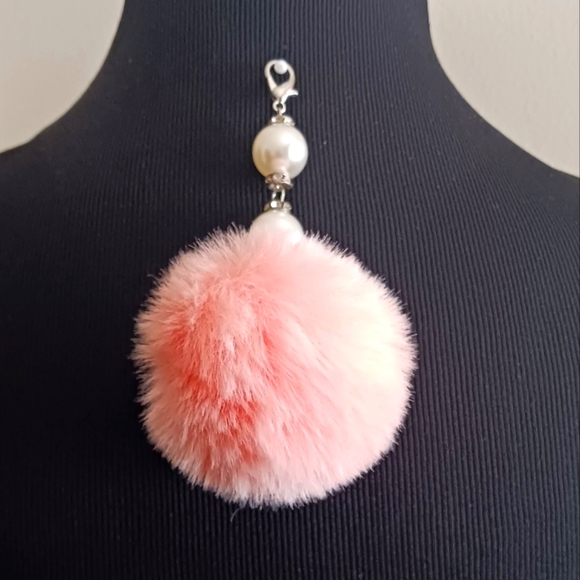 Pink Fluffy Key Holder With Faux Pearl And Crystal Accents. EUC - Picture 5 of 6